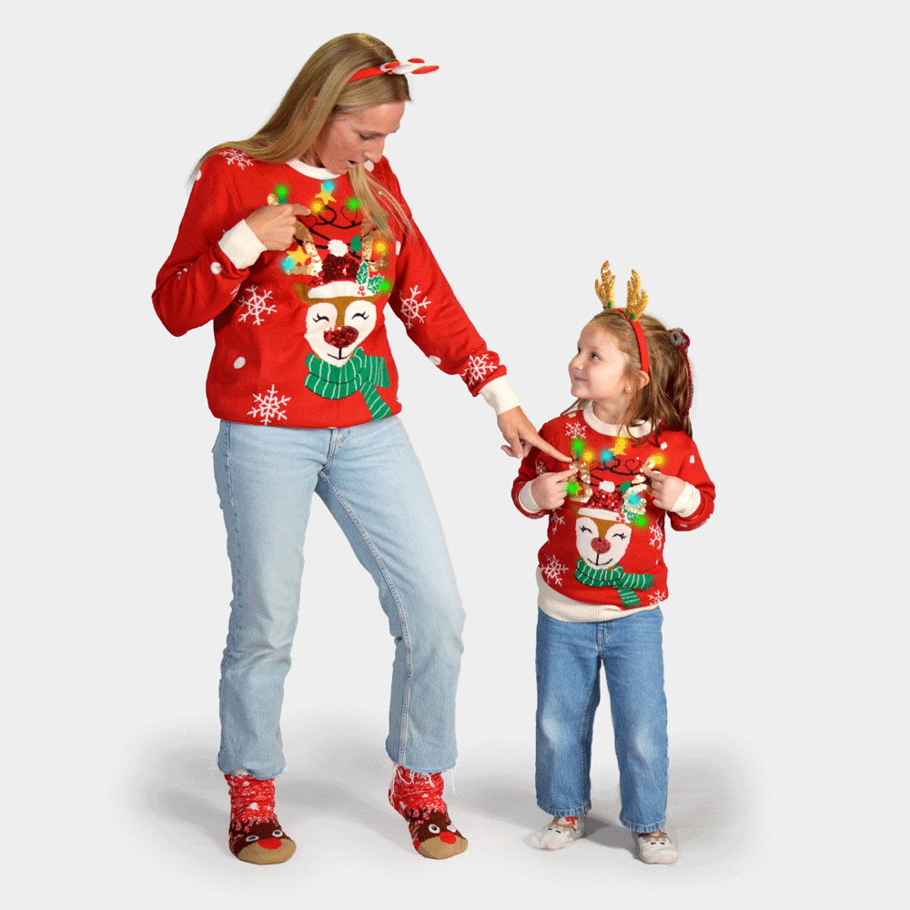 Rodzinny Sweter Świąteczny z Lampkami LED Błyszczący Renifer z Cekinami
